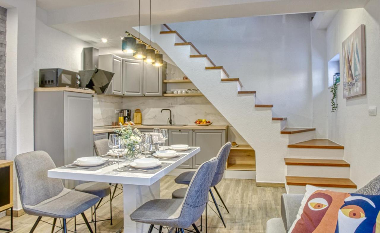 Su Casa - At Kastela Oldtown Apartman Kültér fotó
